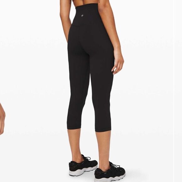 Lululemon Align Crop 21” Black Size 4 - Picture 8 of 8